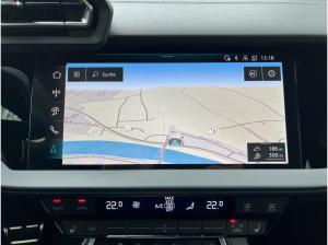 Audi A3 Sportback S-Line 30 TFSI S-tronic / AHK, HuD