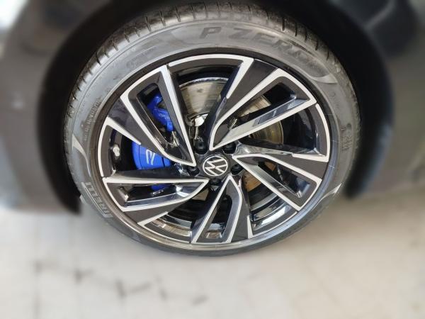 Volkswagen Arteon R 2.0 TSI DSG 4M LED AHK HUD KAM LEDER
