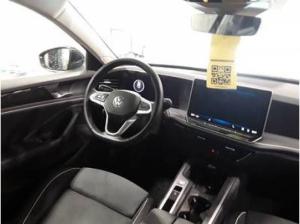 Volkswagen Passat Variant 1.5 eTSI Business DSG *AHK*360°*