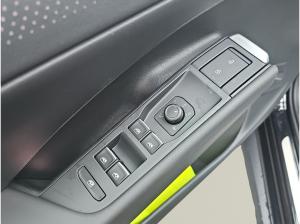 Volkswagen T-Roc R-Line 1.5 l eTSI (150 PS) 7-Gang-DSG  ⚡️sofort verfügbar⚡️ - Winterräder - Easy Open Paket