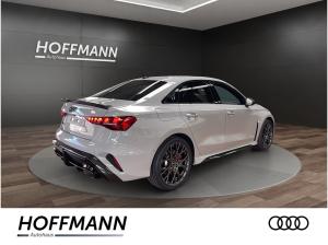 Audi RS3 Limousine / RS-Dynamikpaket / Exclusive Kreide / Schalensitze / Carbonpaket