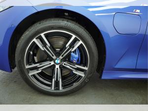 BMW 330 e Touring M Sport 360 GRAD KAMERA,AHK,PGSD,EL. SITZE,HUD,H/K SOUND