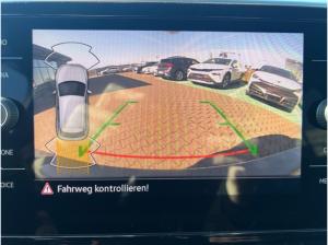 Volkswagen T-Roc 1.5 TSI DSG R-LINE +AHK +LED +ACC +RKAM +V