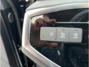 Audi Q3 35 TFSI advanced Matrix Navi Leder AHZV