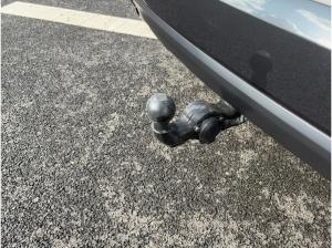 Audi Q3 SUV advanced 35 TFSI S tronic AHZV LED SW