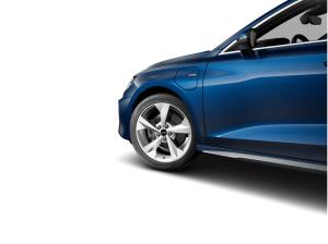 Audi A3 Sportback TFSI e S line 40 S tronic AHZV Head