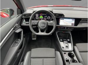 Audi A3 Sportback TFSIe S line 45 S tronic Matrix LED