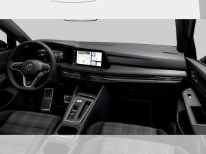 Volkswagen Golf VIII GTD 2.0 TDI DSG AHK STHZG DCC KAM
