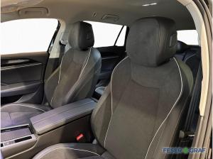 Volkswagen Passat Elegance 1,5 l eHybrid ACC IQ LIGHT KAM