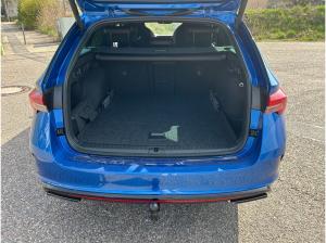Skoda Octavia Combi RS 2,0 TSI DSG ACC 360° AHK *SONDERAKTION*