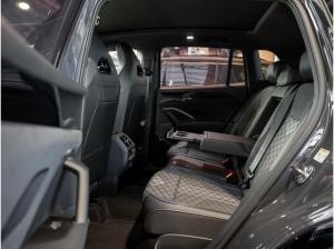 Volkswagen Tiguan R-Line 2.0 l TDI DSG Pano AHK Kam.