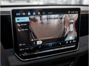 Volkswagen Tiguan R-Line 2.0 l TDI DSG Pano AHK Kam.