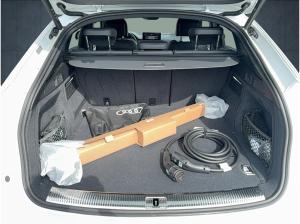 Audi Q5 Sportback TFSI e S line business qu S tr HUD