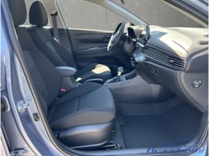 Hyundai BAYON Trend Komfort Bose Navi Digitales Cockpit Soundsystem LED Apple CarPlay Android Auto