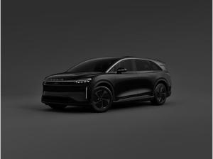 Lucid Gravity Touring