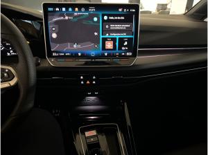 Volkswagen Golf 1.5 eHybrid OPF 200kW DSG GTE