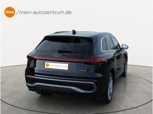 Audi Q5 SUV TDI quattro 150 kW S tronic S line AHK Tech