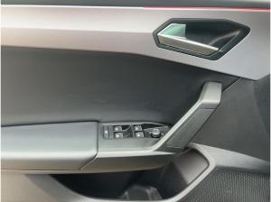 Seat Leon 1.5 eTSI FR DSG Rückfkamera Navi Sitzhzg