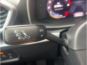 Seat Leon 1.5 eTSI FR DSG Rückfkamera Navi Sitzhzg