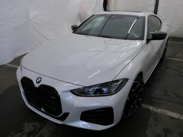 BMW M440i i xDrive 19 Zoll*ACC*Glasdach*Harman Kardon* uvm.