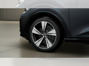 Audi Q5 2.0 TDI S line edition one Matrix Tech pro