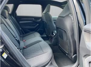 Audi A6 Avant TDI quattro S tronic *S line*