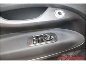 Fiat 500 1.0l Hybrid ICON Komfort-Paket Apple CarPlay Klimaautom DAB Spurhalteass.