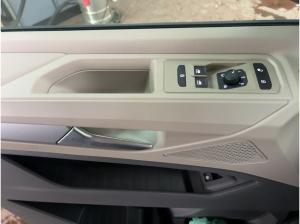 Volkswagen T7 Multivan TSI eHybrid 4M DSG AHK