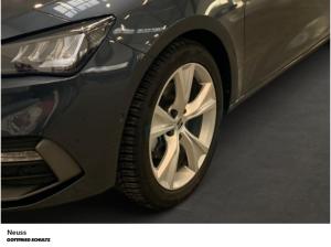 Seat Leon Sportstourer FR TSI NAVI SITZHEIZUNG EINPARKHILFE LED
