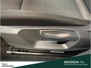 Skoda Octavia Combi AMBITION TDI AHK LED EINPARKHILFE SMART-LINK SITZHEIZUNG