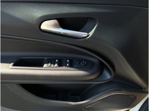 Alfa Romeo Junior IBRIDA TI MASSAGESITZE+ACC+PDC+LED+CARPLAY