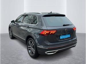 Volkswagen Tiguan Elegance 2,0 l TDI DSG Kamera Navi Standhzg