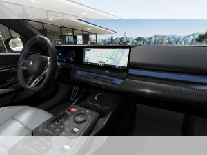 BMW M5 Touring Vorführwagen noch mit 0,5% Versteuerung ab Ende Mai verfügbar!