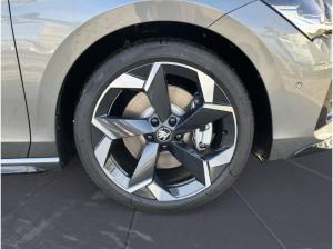 Skoda Superb Combi Selection 2,0 TDI 193 PS DSG *SOFORT VERFÜGBAR*