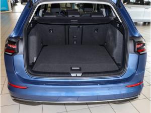 Volkswagen Golf VIII Variant 2,0 TDI Style Matrix ACC AHK AreaView Pano Navi