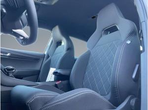 Skoda Karoq KAROQ SPORTLINE 2,0 TSI 140 KW 7-GANG-DSG 4X4