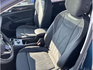 Volkswagen Tayron Elegance 1.5 l eHybrid AHK IQ Komfort +