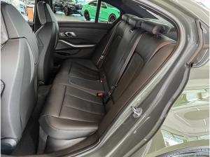 BMW M3 Competition M xDrive Limousine * M Driver's Package * Lenkradheizung * Komfortzugang * Aktive Sitzbe