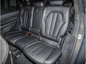 BMW X7 xDrive40d M SPORT PRO+AHK+PANO+HUD+UVM