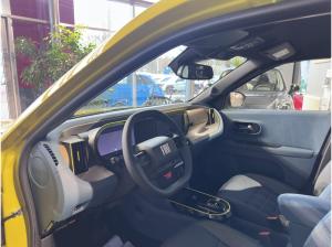 Fiat Grande Panda Hybrid 1.2 DCT-LA PRIMA-