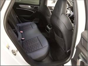 Audi RS6 Avant performance quattro tiptronic