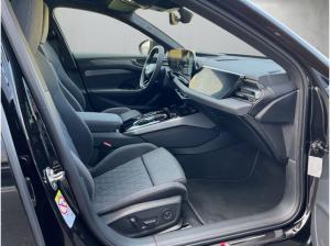 Audi A6 Avant TDI quattro S tronic *S line*