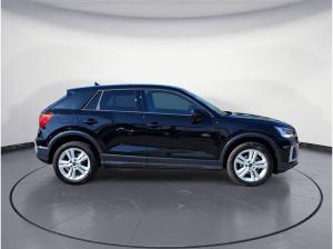 Audi Q2 35 TFSI S tronic advanced, AHK, Navi