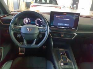 Cupra Leon ST 1.5 eTSI DSG / Navi, ParkAssi, LED, RFK