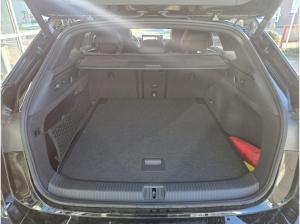 Volkswagen ID.7 Tourer Pro S (286 PS) //SOFORT VERF.// Massage, AHK, Pano, Navi usw.