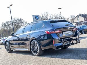BMW 520 520d Touring M Sport AHK Pano DA+ STHZ PAP LCProf