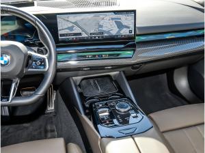 BMW 520 520d Touring M Sport AHK Pano DA+ STHZ PAP LCProf