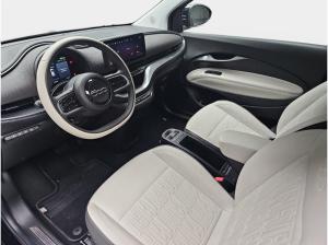 Fiat 500e ELEKTRO 42 KWH WINTERRÄDER BY BOCELLI NAVI KLIMA LED JBL APPLE/ANDROID LM17
