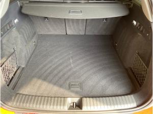 Audi Q6 e-tron *S-line*Matrix*HuD*AHK*Tech pro*