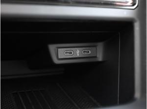 Volkswagen Taigo 1.0TSi Goal R-Kamera ACC 17Zoll LED Sitzheiz. Parkpilot